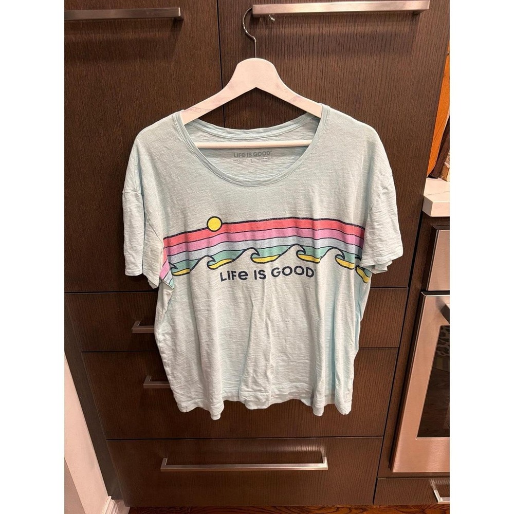 Life is Good Women's Retro Wave Stripe Slub Tee in beach blue L